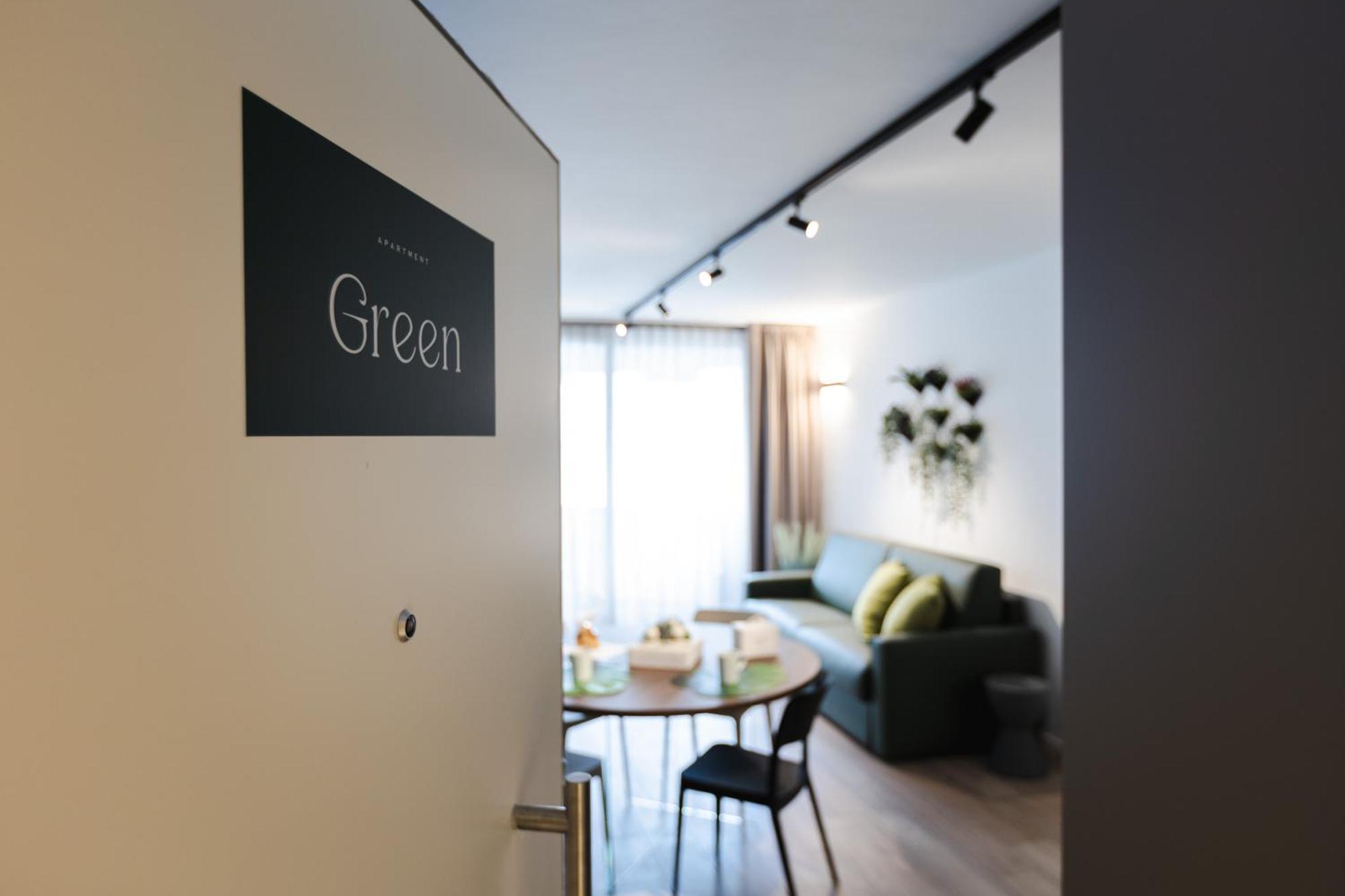 Boutique Apartments By Annalisa Torbole Sul Garda Dış mekan fotoğraf
