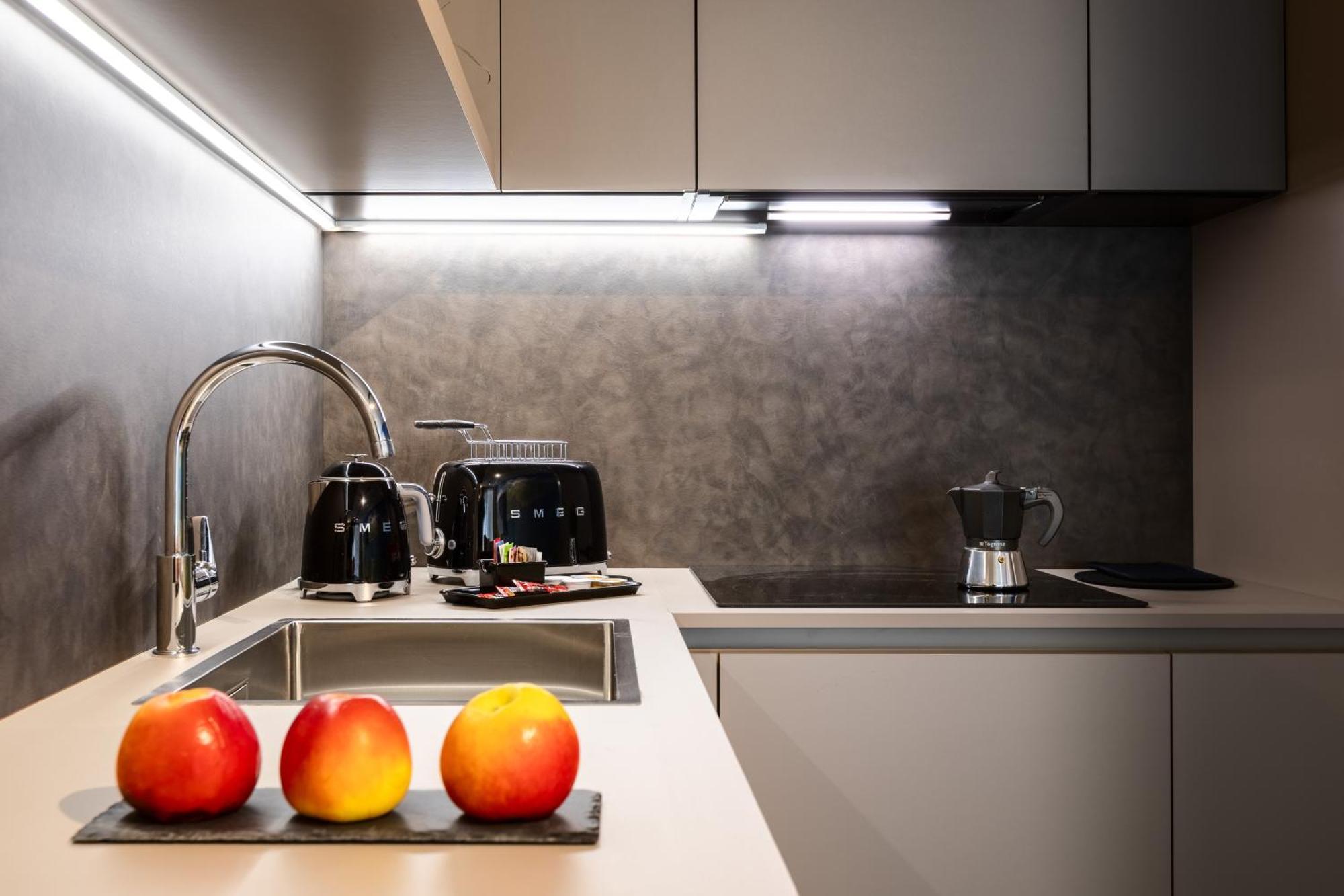 Boutique Apartments By Annalisa Torbole Sul Garda Dış mekan fotoğraf